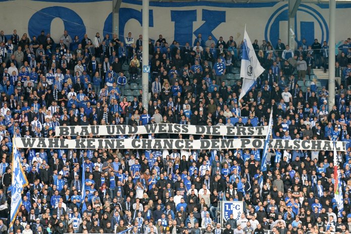 13. Spieltag 17/18: 1. FC Magdeburg - SpVgg Unterhaching - Bild 14