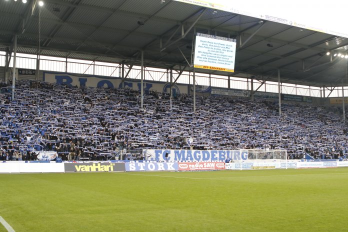 15. Spieltag 17/18: 1. FC Magdeburg - SV Wehen Wiesbaden - Bild 1
