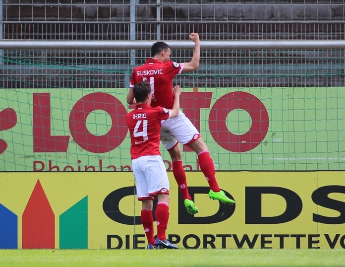 36. Spieltag 16/17: 1. FSV Mainz 05 II - VfR Aalen - Bild 8