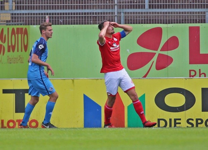 36. Spieltag 16/17: 1. FSV Mainz 05 II - VfR Aalen - Bild 10