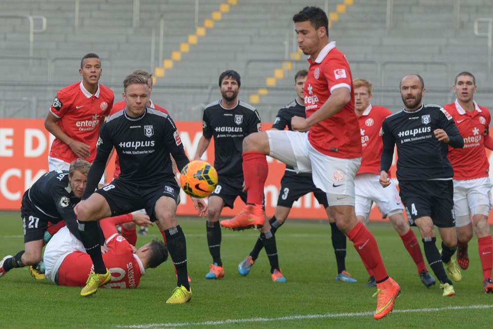 18. Spielag: 1. FSV Mainz 05 II - Hallescher FC - Bild 13