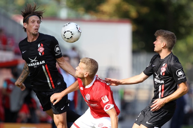 8. Spieltag 15/16: 1. FSV Mainz 05 II - Würzburger Kickers - Bild