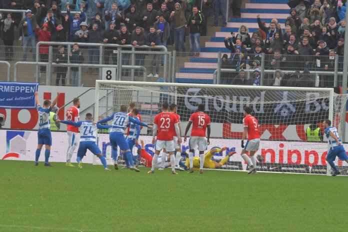 20. Spieltag 18/19: SV Meppen - Sportfreunde Lotte - Bild 12
