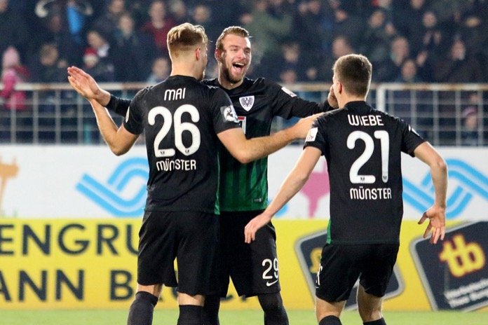 17. Spieltag 16/17: Preußen Münster - Chemnitzer FC - Bild 14