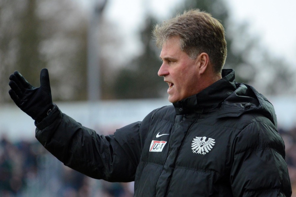 Preußen-Trainer Loose lobt Schulze Niehues