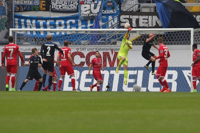 32. Spieltag 16/17: SC Paderborn 07 - FSV Frankfurt - Bild 1
