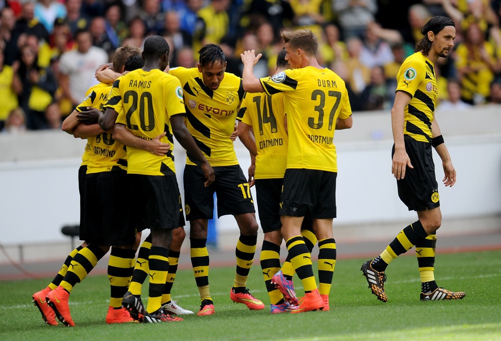 DFB-Pokal: Stuttgarter Kickers - Borussia Dortmund