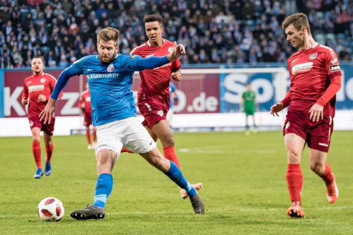 19. Spieltag 18/19: Hansa Rostock - VfR Aalen