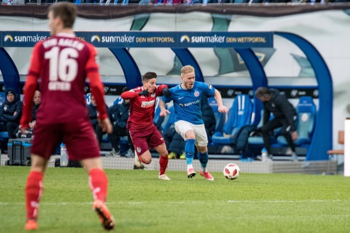 19. Spieltag 18/19: Hansa Rostock - VfR Aalen - Bild 8