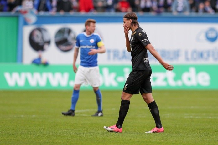 33. Spieltag 16/17: Hansa Rostock - 1. FC Magdeburg - Bild 11
