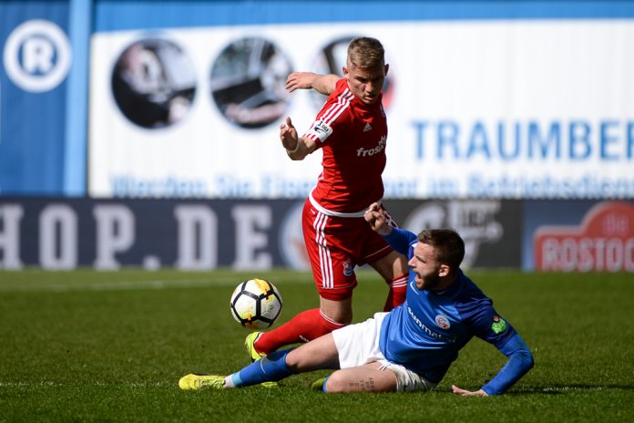 33. Spieltag 17/18: Hansa Rostock - SpVgg Unterhaching Teil2 - Bild 14
