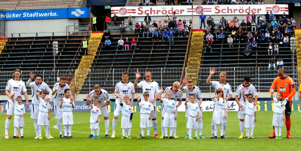 36. Spieltag: 1. FC Saarbrücken - Wacker Burghausen - Bild 1