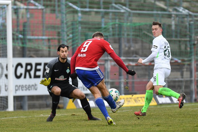 20. Spieltag 17/18: SpVgg Unterhaching - SV Werder Bremen II - Bild 7