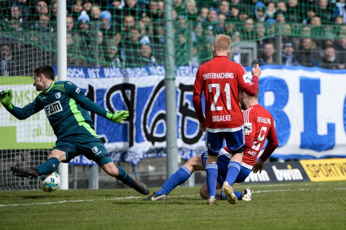 32. Spieltag 17/18: SpVgg Unterhaching - 1. FC Magdeburg - Bild 8