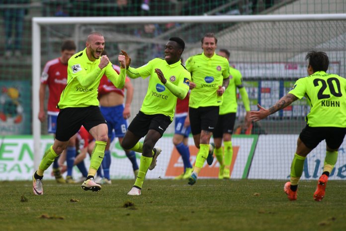22. Spieltag 17/18: SpVgg Unterhaching - SV Wehen Wiesbaden - Bild 4