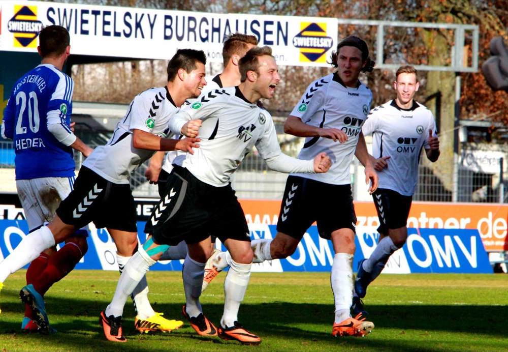 25. Spieltag: Wacker Burghausen - Holstein Kiel
