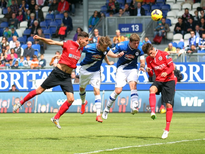 36. Spieltag: SV Wehen Wiesbaden - Arminia Bielefeld - Bild 15
