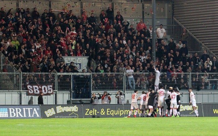 27. Spieltag 16/17: SV Wehen Wiesbaden - 1. FSV Mainz 05 II - Bild 16