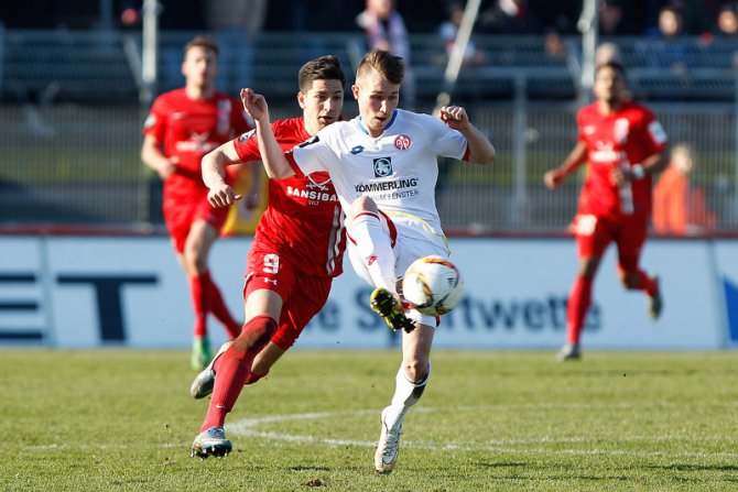 27. Spieltag 15/16: Würzburger Kickers - 1. FSV Mainz 05 II - Bild 9
