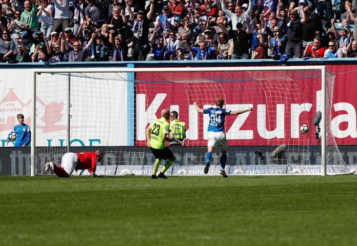 Rostock besiegt Wiesbaden mit 2:0 – Spielbericht