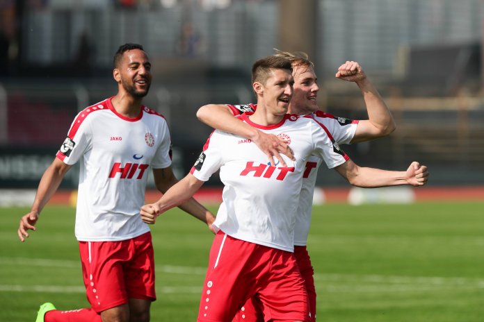 Köln feiert klaren Sieg gegen Lotte – Spielbericht + Bilder