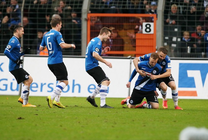 Bielefeld setzt sich durch Sieg gegen Chemnitz ab - Spielbericht