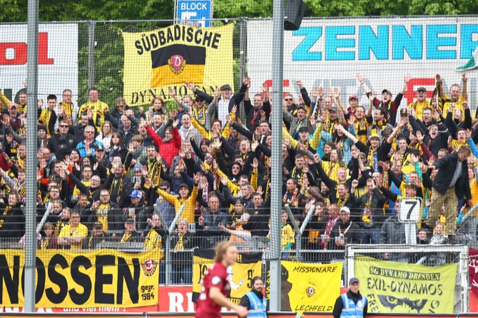 Dresden schlägt die Stuttgarter Kickers mit 4:3 - Spielbericht