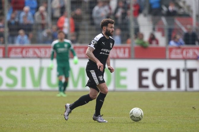 Hallescher FC: Sascha Pfeffer bleibt
