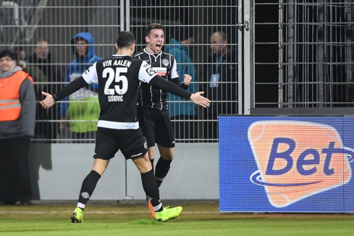 24. Spieltag 18/19: TSV 1860 München - VfR Aalen - Bild 6