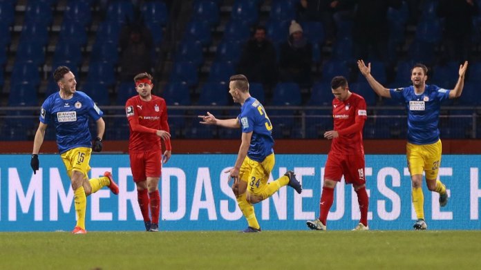 17. Spieltag 19/20: Eintracht Braunschweig - FSV Zwickau - Bild 16