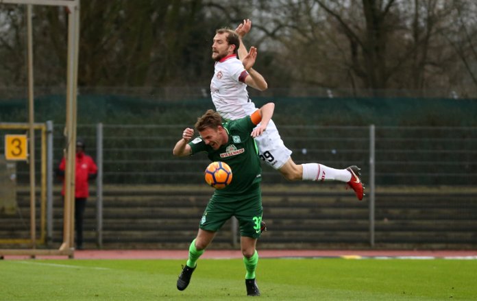 21. Spieltag 17/18: SV Werder Bremen II - Würzburger Kickers - Bild 1