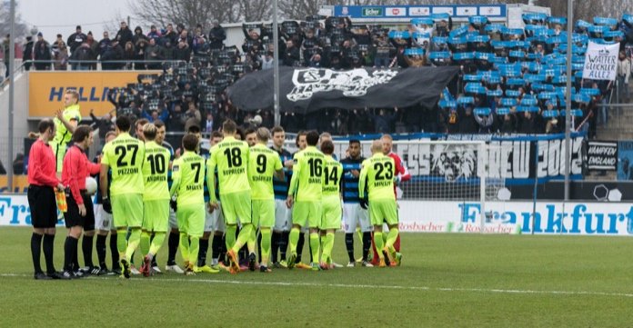 19. Spieltag 16/17: FSV Frankfurt - SV Wehen Wiesbaden - Bild 1