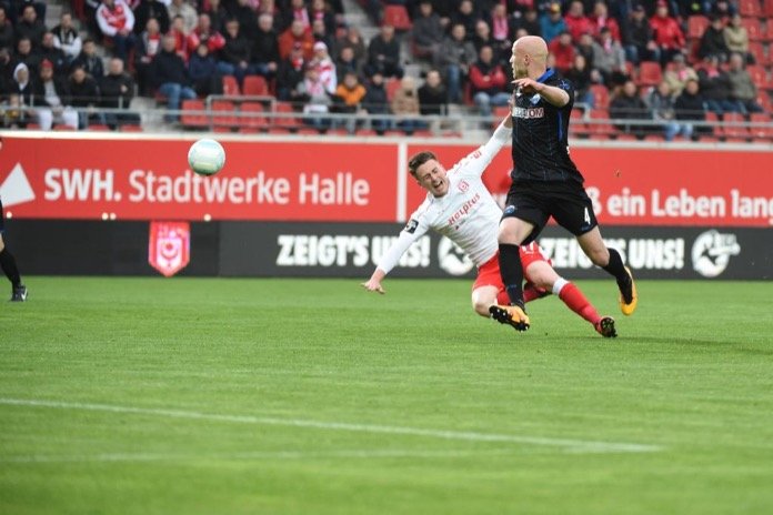 31. Spieltag 16/17: Hallescher FC - SC Paderborn 07 - Bild 6