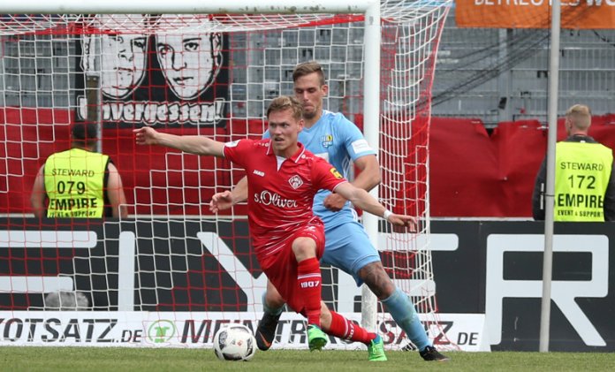 35. Spieltag 17/18: Würzburger Kickers - Chemnitzer FC - Bild 16
