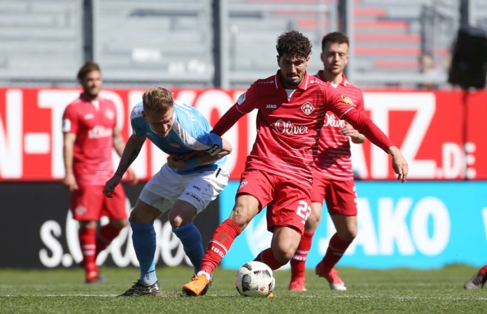 33. Spieltag 17/18: Würzburger Kickers - Fortuna Köln - Bild 4