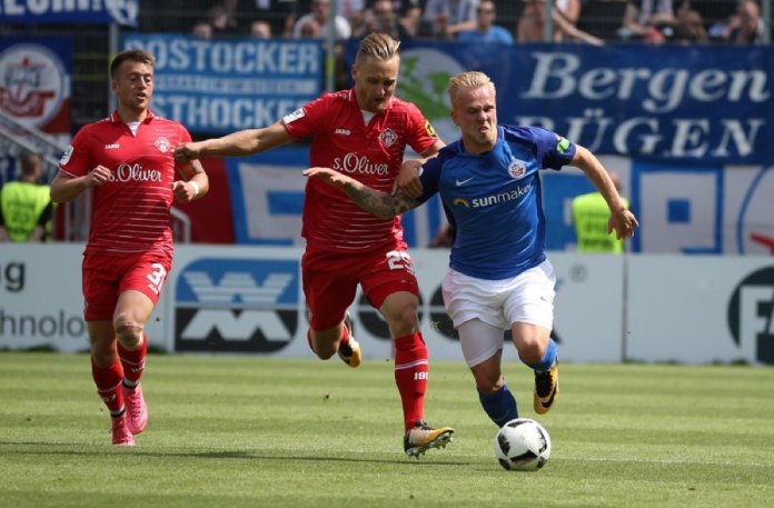 5. Spieltag 17/18: Würzburger Kickers - Hansa Rostock - Bild 4