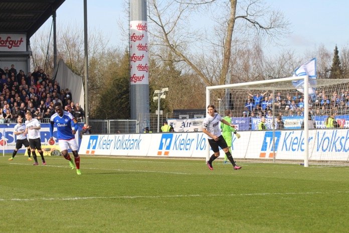 29. Spieltag 16/17: Holstein Kiel - 1. FC Magdeburg  - Bild 4