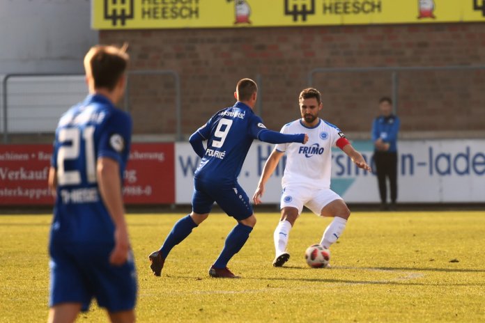 25. Spieltag 18/19: Sportfreunde Lotte - Karlsruher SC - Bild 9