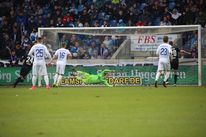 34. Spieltag 16/17: 1. FC Magdeburg - Sonnenhof Großaspach - Bild 10