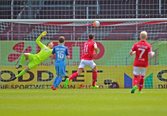 36. Spieltag 16/17: 1. FSV Mainz 05 II - VfR Aalen - Bild 2