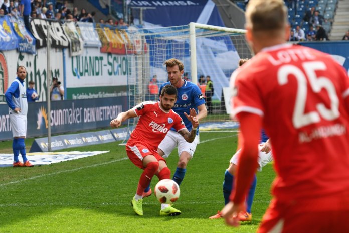 35. Spieltag 18/19: Hansa Rostock - Sportfreunde Lotte - Bild 13