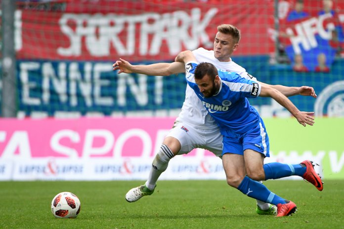 37. Spieltag 18/19: SpVgg Unterhaching - Sportfreunde Lotte - Bild 2
