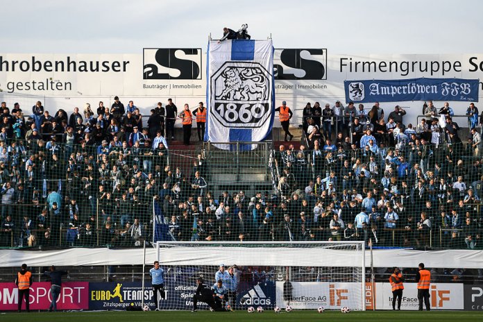 9. Spieltag 18/19: SpVgg Unterhaching - TSV 1860 München - Bild 1